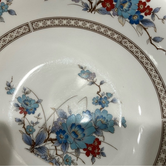 Noritake Bleufleur Serving Bowl - Picture 4 of 5